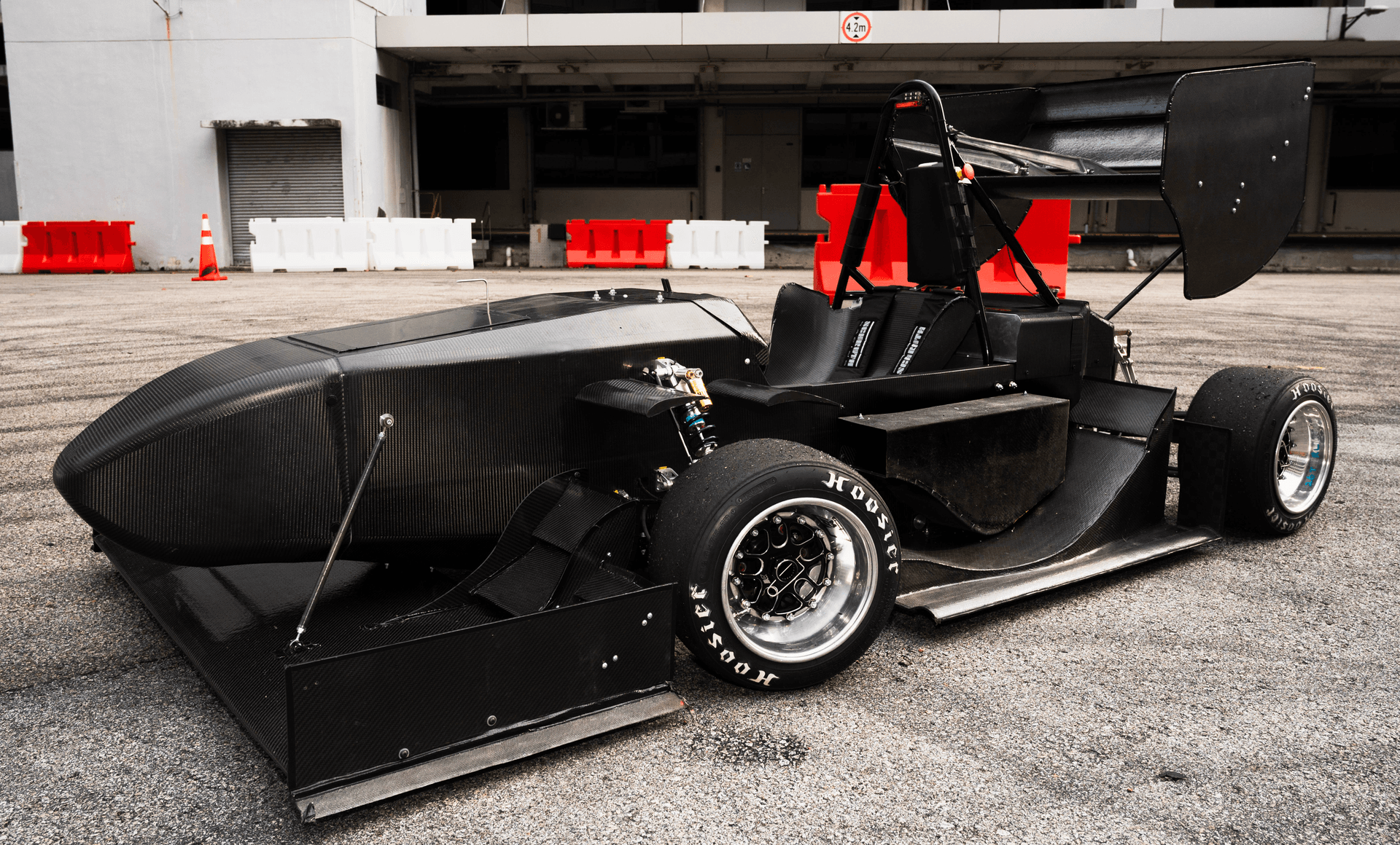 NUS Formula SAE R26e Race Car - Image 1